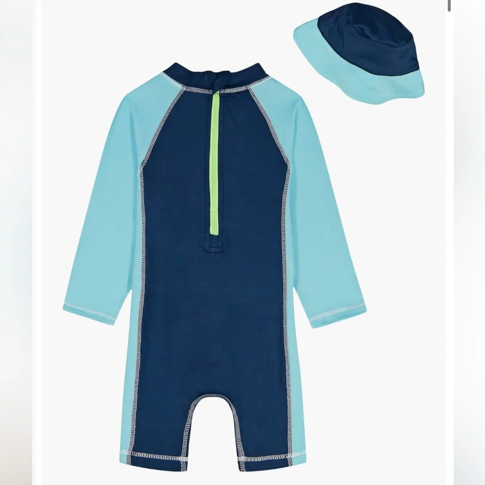 Quiksilver Navy & Light Blue Long-Sleeve Kids Rashguard suit with Hat